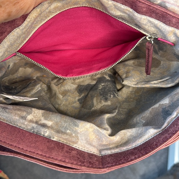 Like New Elliott Lucca Leather Bag Purse - Picture 9 of 11